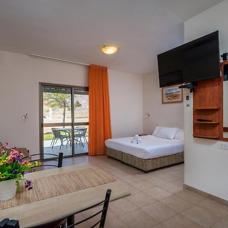 Kibbutz Ketura Guest House Nahal Ya'alon Bagian luar foto