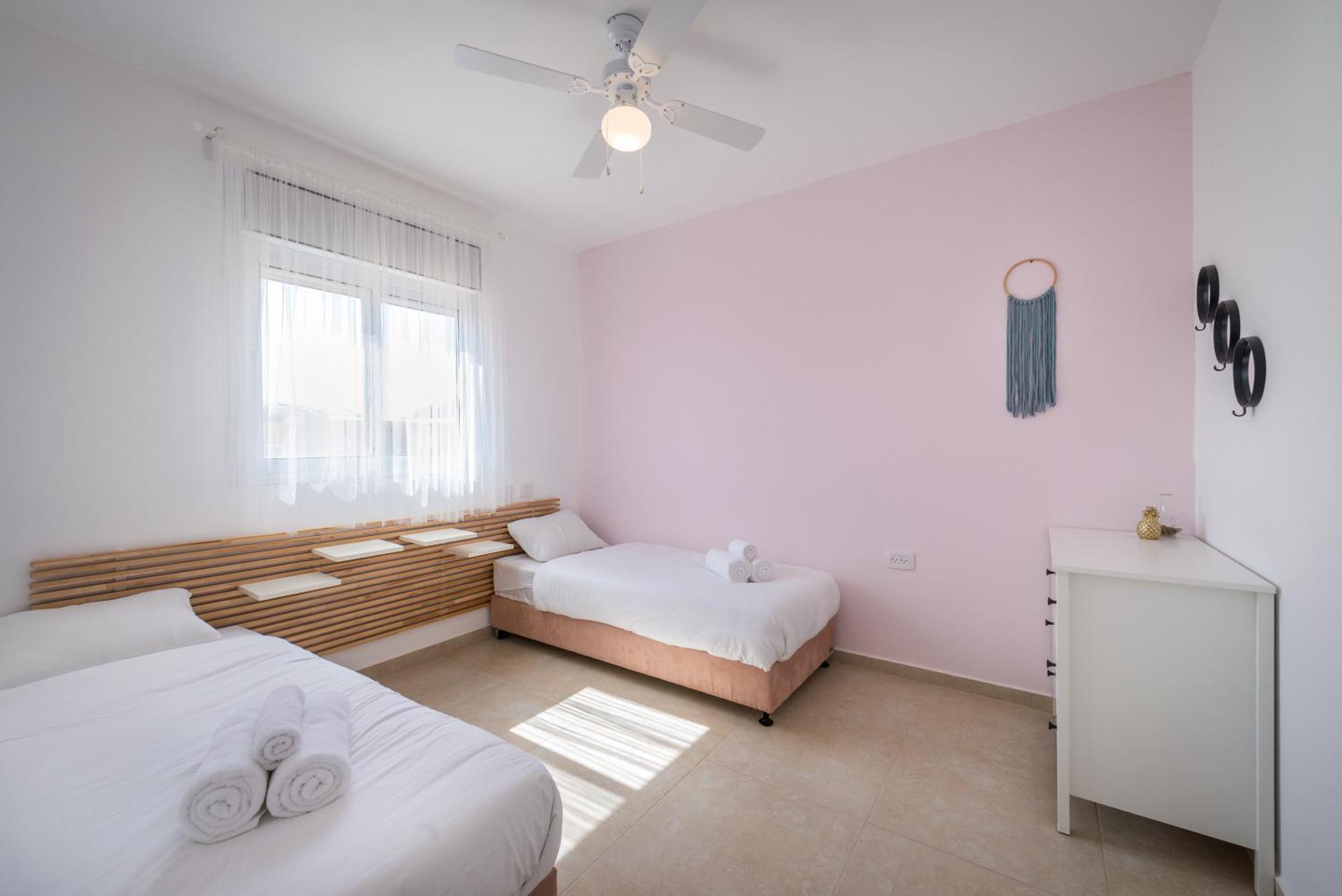 Kibbutz Ketura Guest House Nahal Ya'alon Bagian luar foto